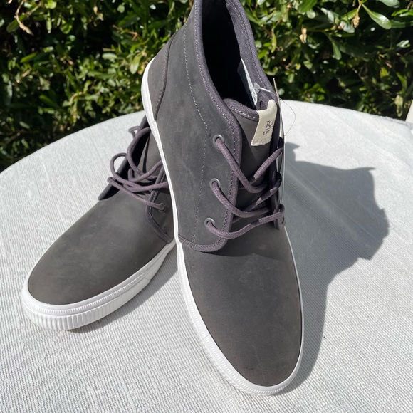 TOMS Carlo Mid Terrain Grey Water Resistant Sneaker - Picture 3 of 6